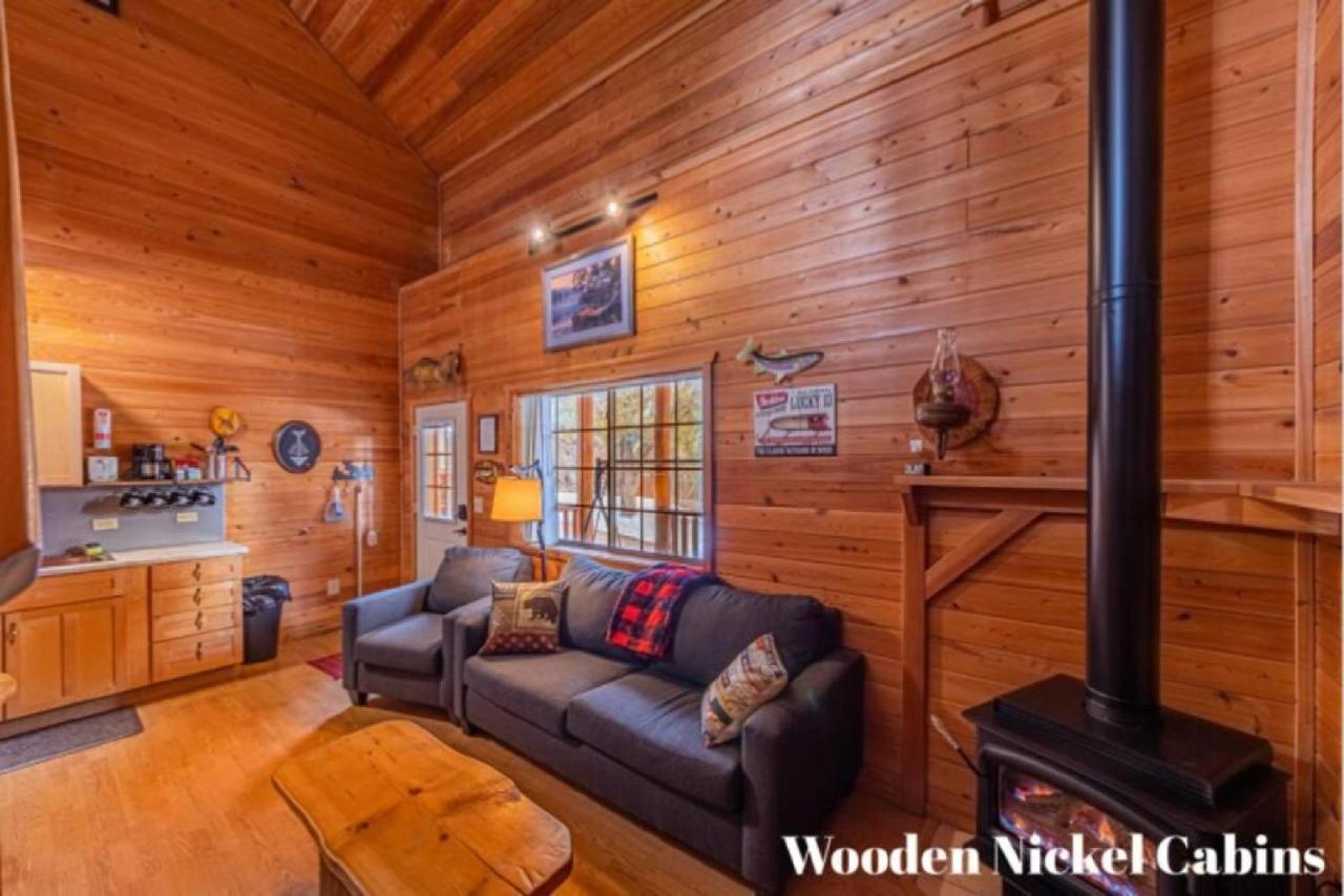 Cabin #3 Rainbow Trout - Pet Friendly- Sleeps 6 - Playground & Game Room Пейсън Екстериор снимка