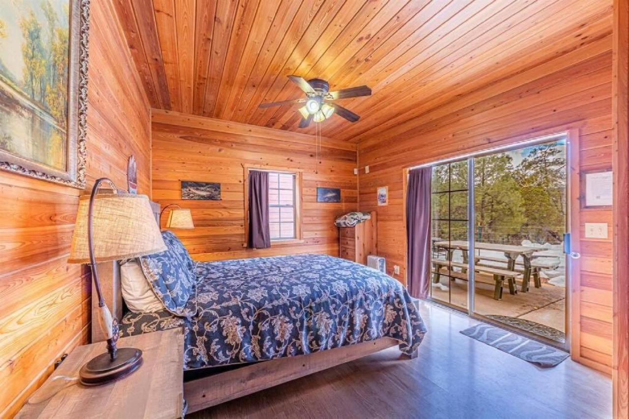 Cabin #3 Rainbow Trout - Pet Friendly- Sleeps 6 - Playground & Game Room Пейсън Екстериор снимка